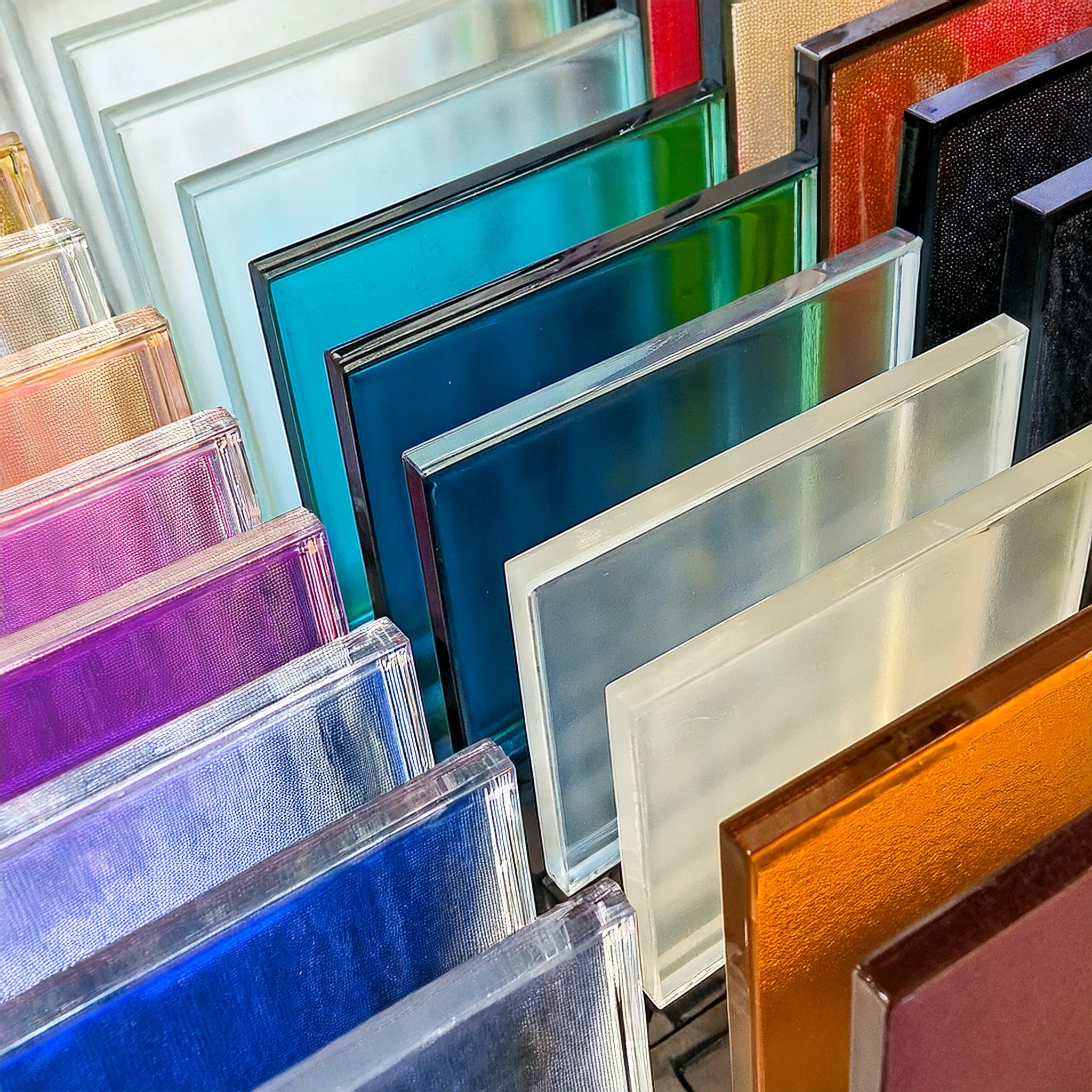 glaserei-schlette-berlin-tempelhof-kuechenrueckwaende-glas-farben